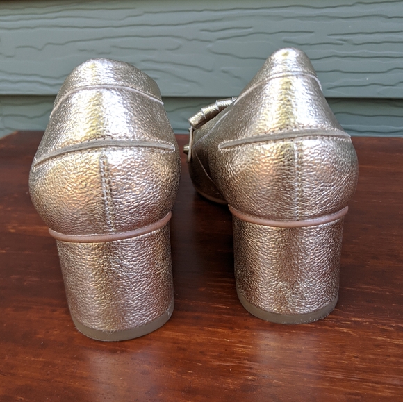 Franco Sarto metallic gold Lauryn loafers - Picture 8 of 8